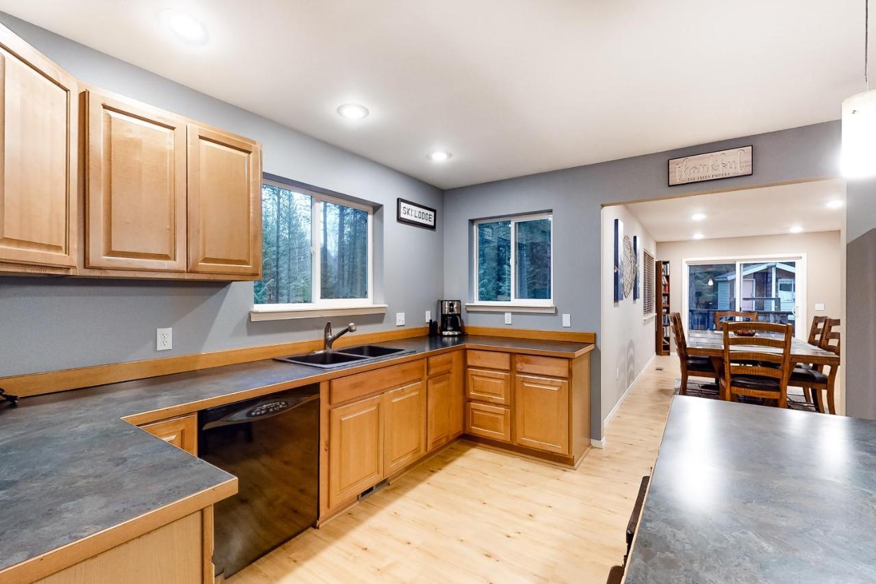 Wooded Wonder Villa Sandpoint Luaran gambar