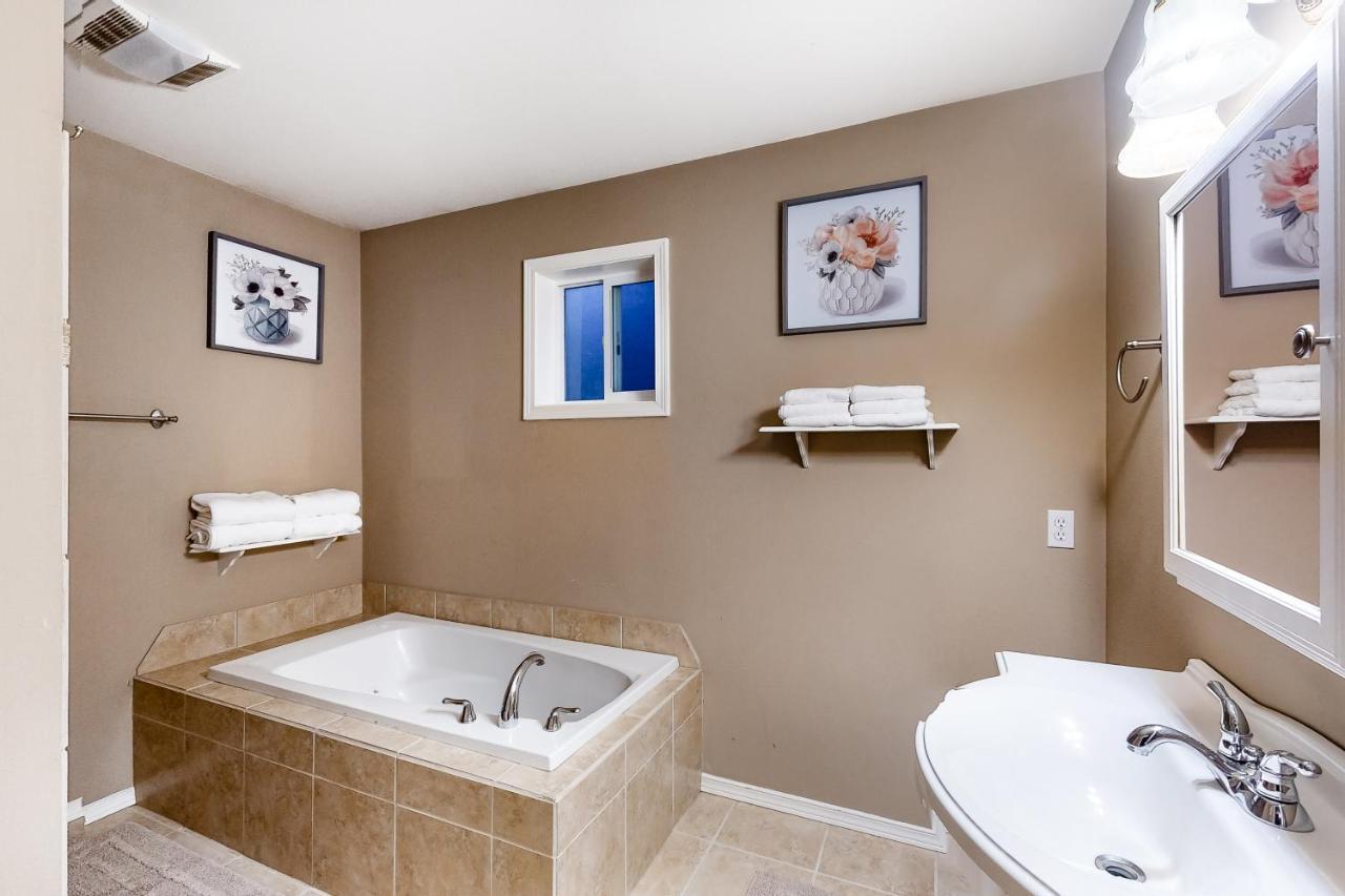 Wooded Wonder Villa Sandpoint Luaran gambar